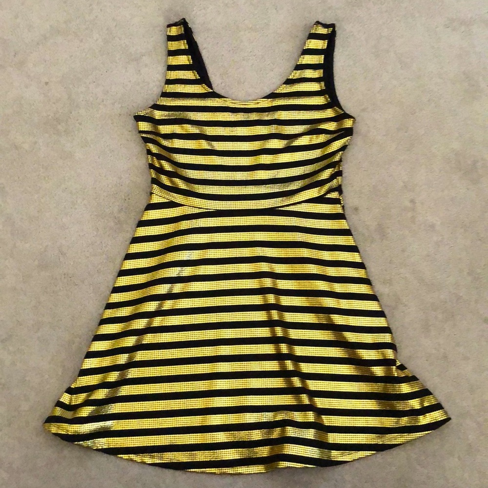 Black‎ and Gold Dress XL